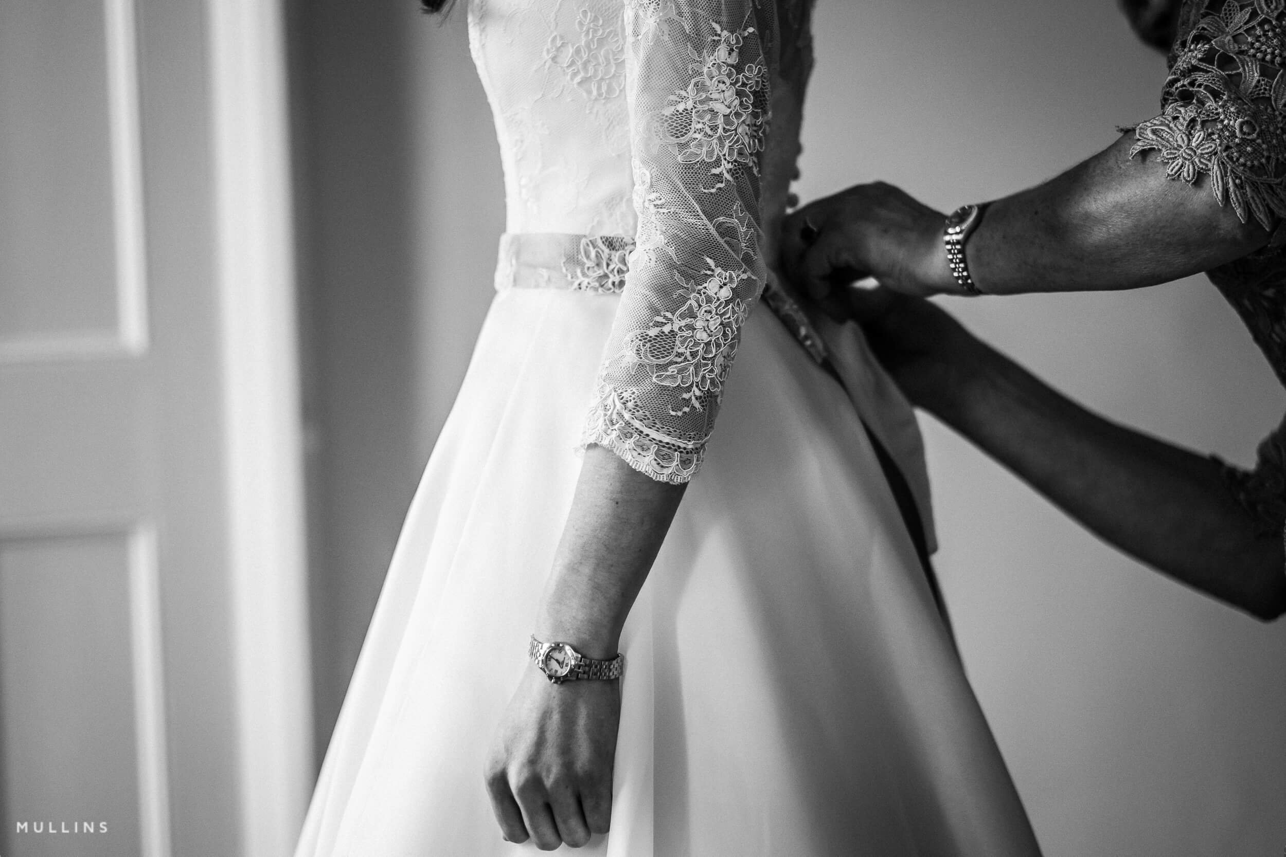 hampton-court-house-wedding-photographer-3.jpg