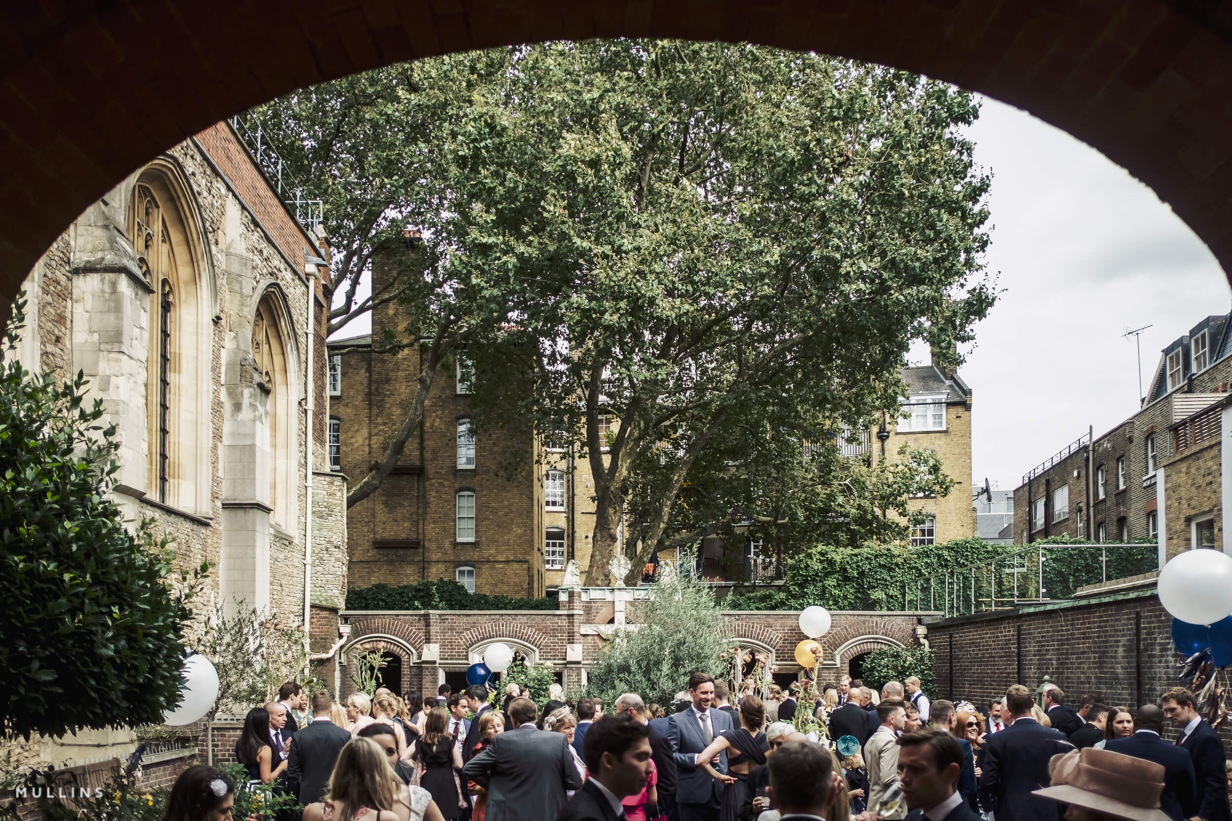 museum-order-st-john-eight-moorgate-wedding-36.jpg